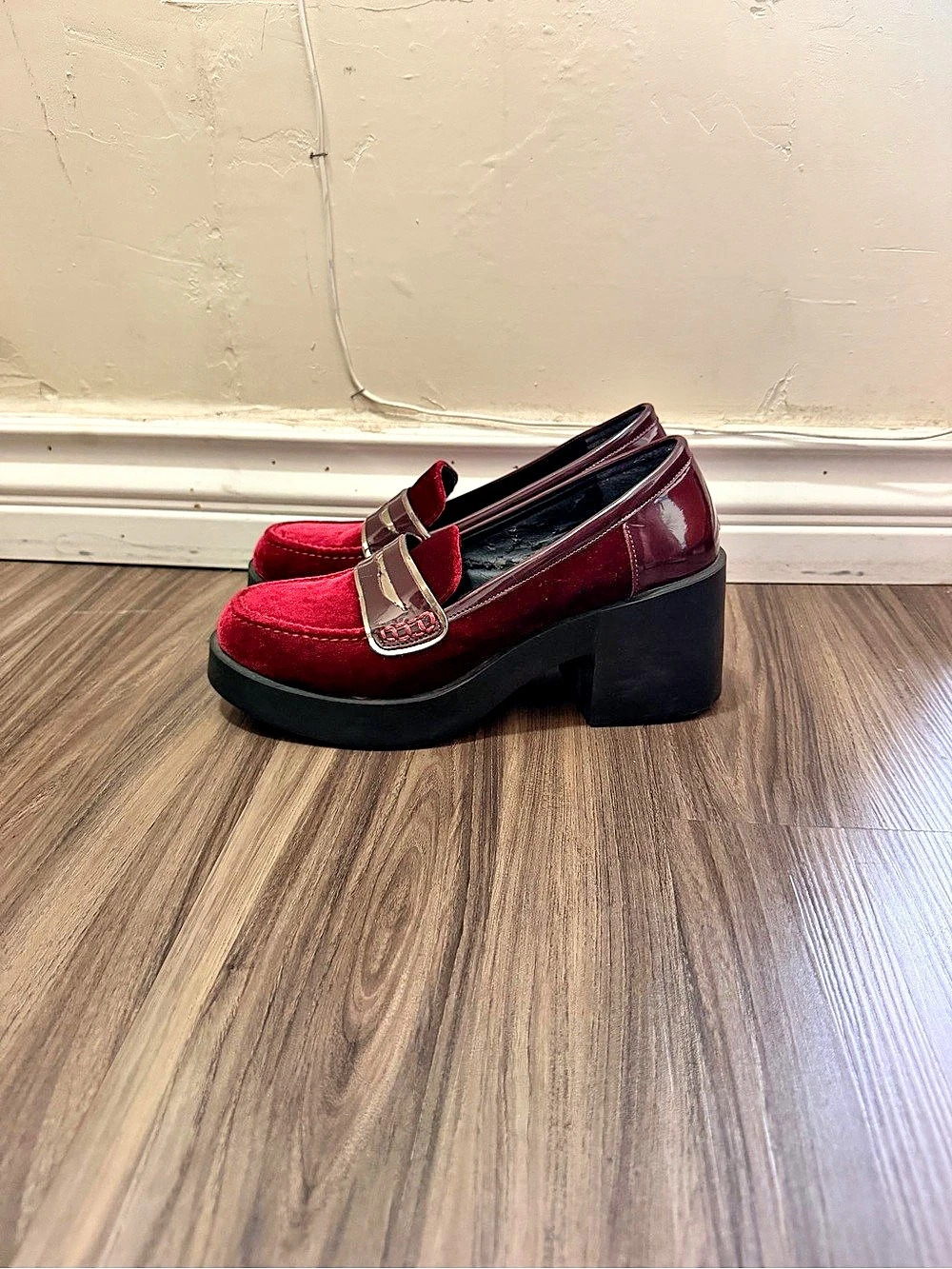 London Rebel Red & Black Platform Mary Jane Heels EU 39